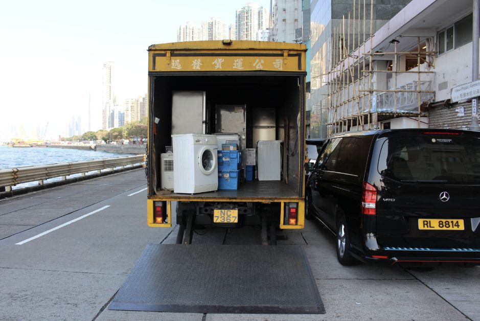 truck filled with rubbish