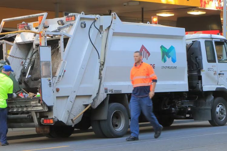 Melbourne Waste - Rubbish Truck