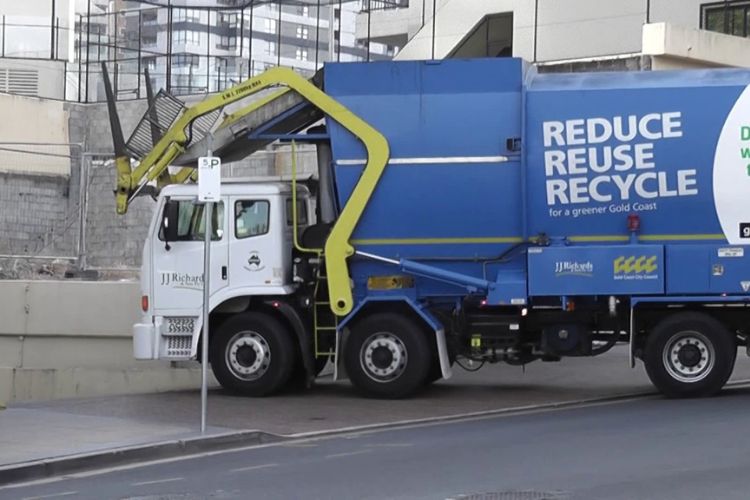 Gold Coast Rubbish Truck